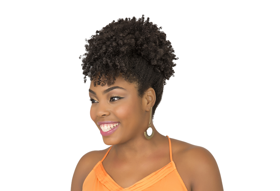 Penteados para cabelo cacheado: 4 opções fáceis e lindas